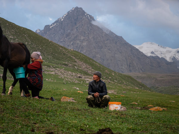 🇰🇬 [Kyrgyzstan] ⛰️ Glacier Protection Law Now!